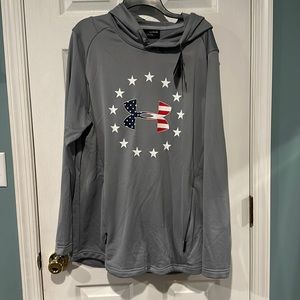Gray underarmour hoodie